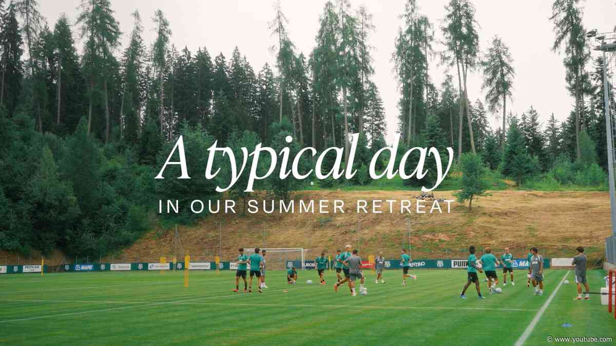 A typical day in our summer retreat 🖤💚