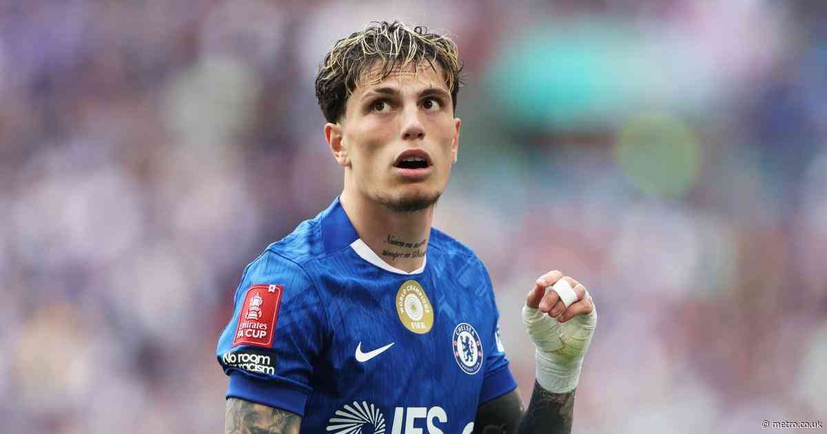 Chelsea urged to sign £40m England World Cup star to replace Alejandro Garnacho