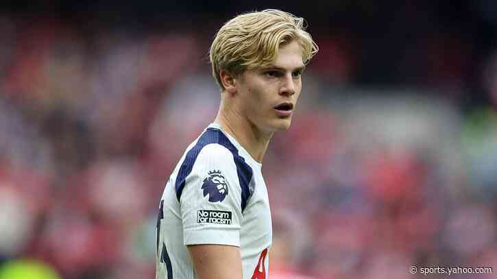 Forest set to make £45m offer for Spurs' Bergvall