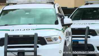 Suspect on the run after Westchester stabbing, deputies say