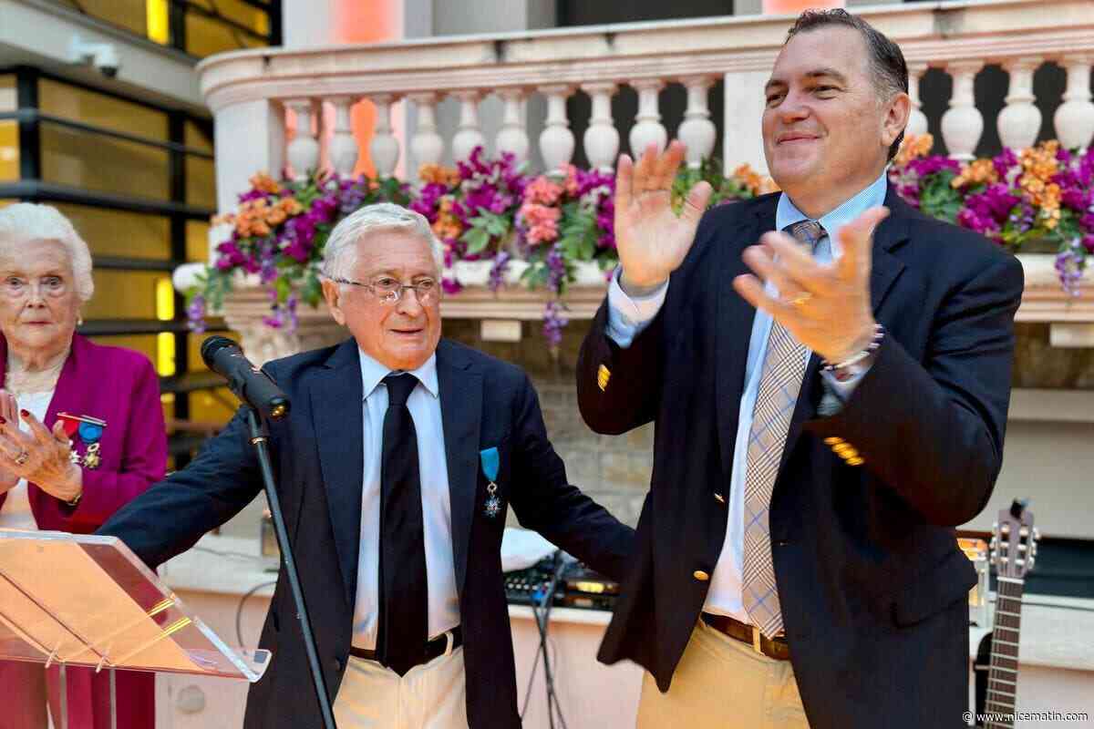 Le maire du Cannet reçoit la médaille de l’Ordre national du Mérite des mains de Philippe Tabarot, son ami Ministre des transports