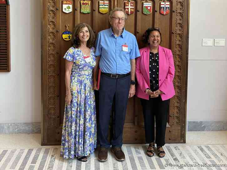 Winchester volunteer honoured with Senate tour