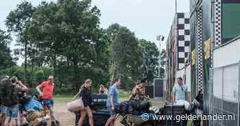 Zwarte Cross trapt af met regen en munten, heel veel munten