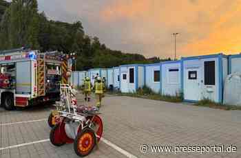 FW Weinheim: Fettbrand in Wohncontainer. Eine Person leicht verletzt.