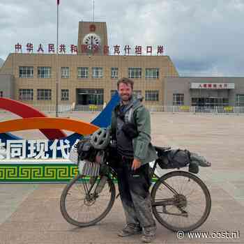 Zonder fietservaring trapt Benjamin in 80 dagen van Hengelo naar China