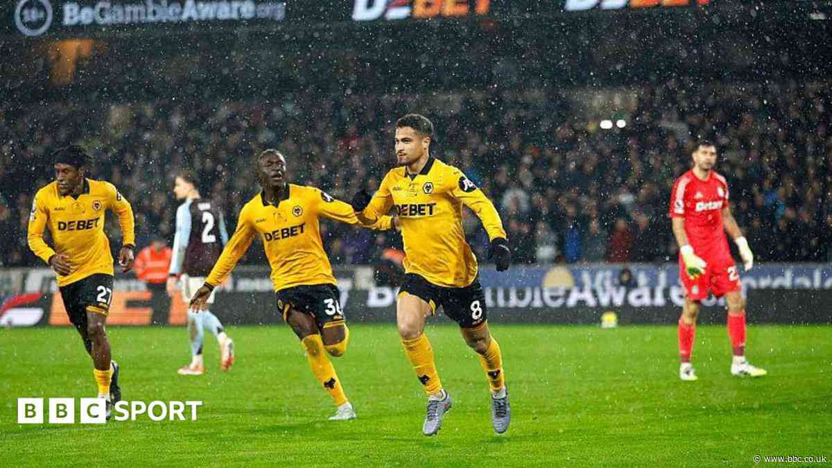 Midfielder Gomes close to £38m Villa move