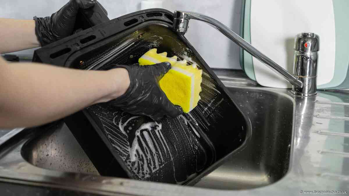 My greasy air fryer was spotless in 5 minutes when I cleaned it with 1 Home Bargains spray