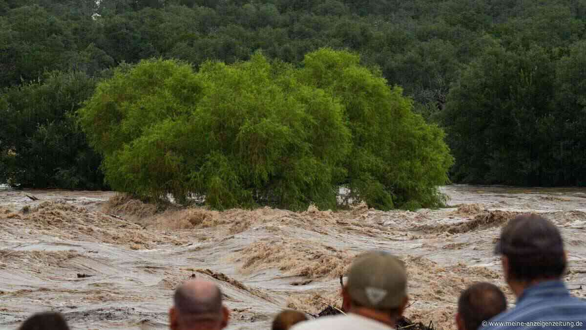 Zwei Tote bei Fluten in Texas - Heftiger Regen erwartet