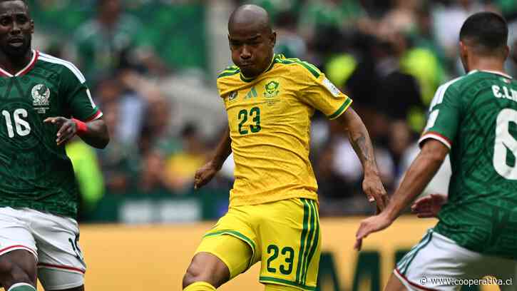 Sudáfrica homenajeó al futbolista Jayden Adams tras su muerte después de jugar el Mundial