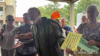 South Okanagan residents demand answers from regional district following fire chief departures