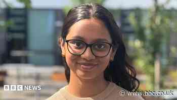 We wish East West Rail was already here, say teens