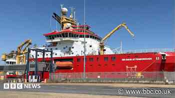 Scientists sail to Greenland to study melting ice sheets