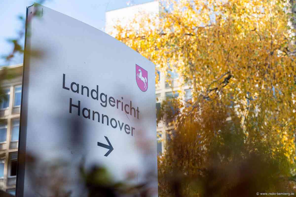 Mordvorwürfe: Klinik-Arzt vor Gericht