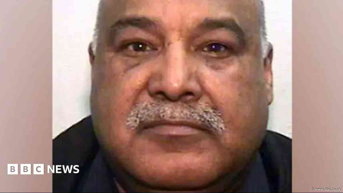 Grooming gang leader was housed near playground