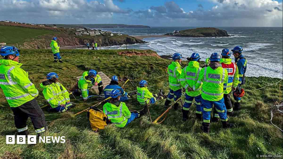Coastguard volunteers happy after payments u-turn