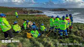 Coastguard volunteers happy after payments u-turn