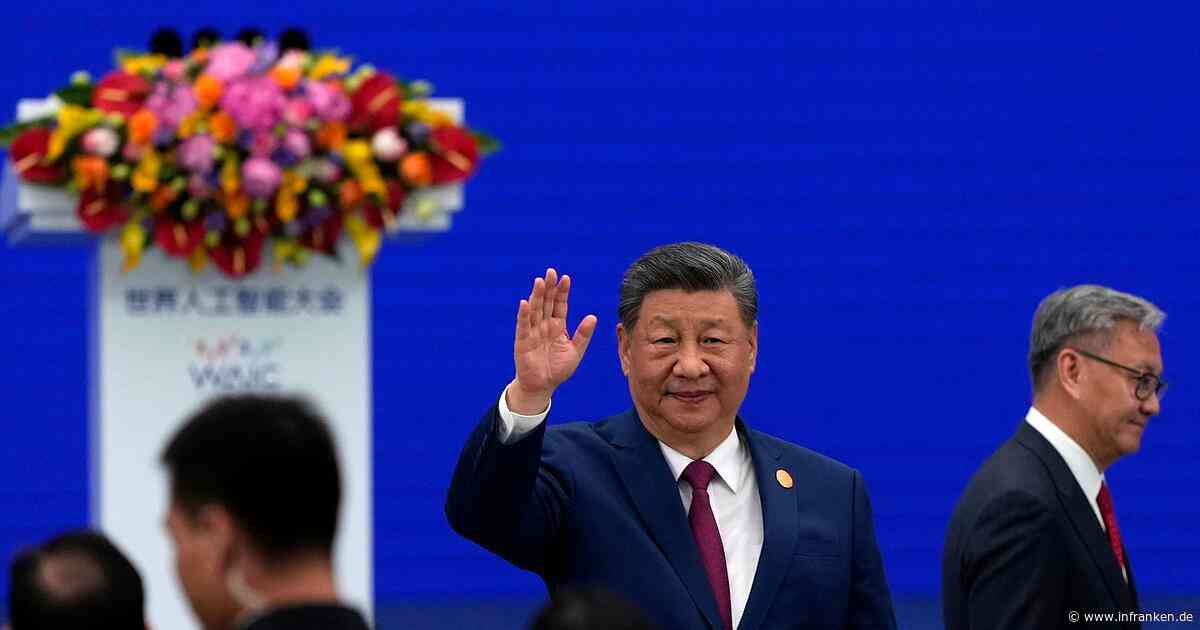 Chinas Staatschef Xi fordert Kontrolle und Offenheit bei KI