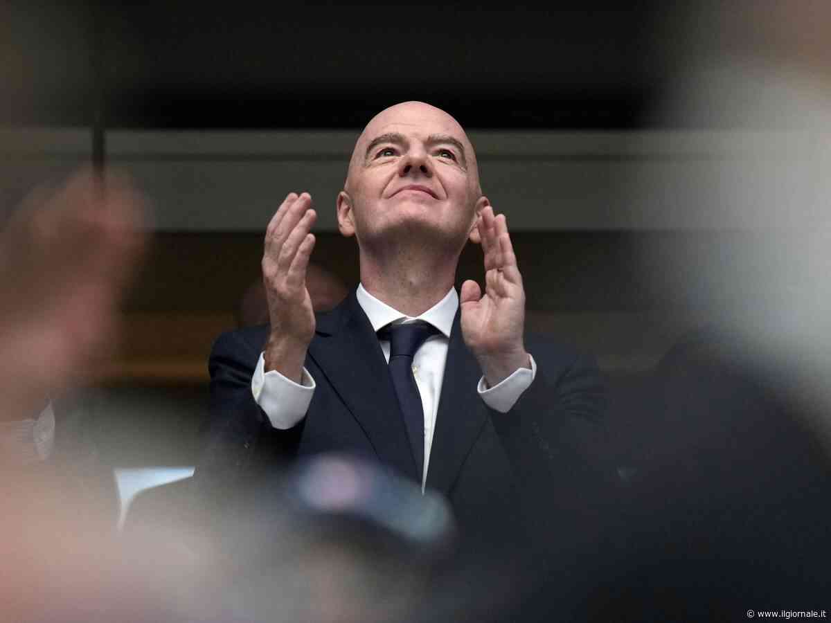 Infantino monetizza tutto: 70 dollari per partecipare alla sua conferenza stampa