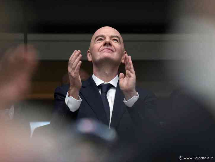 Infantino monetizza tutto: 70 dollari per partecipare alla sua conferenza stampa