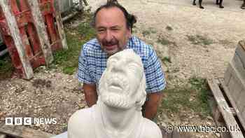 Minster stonemason has his own face carved into 'grotesque'