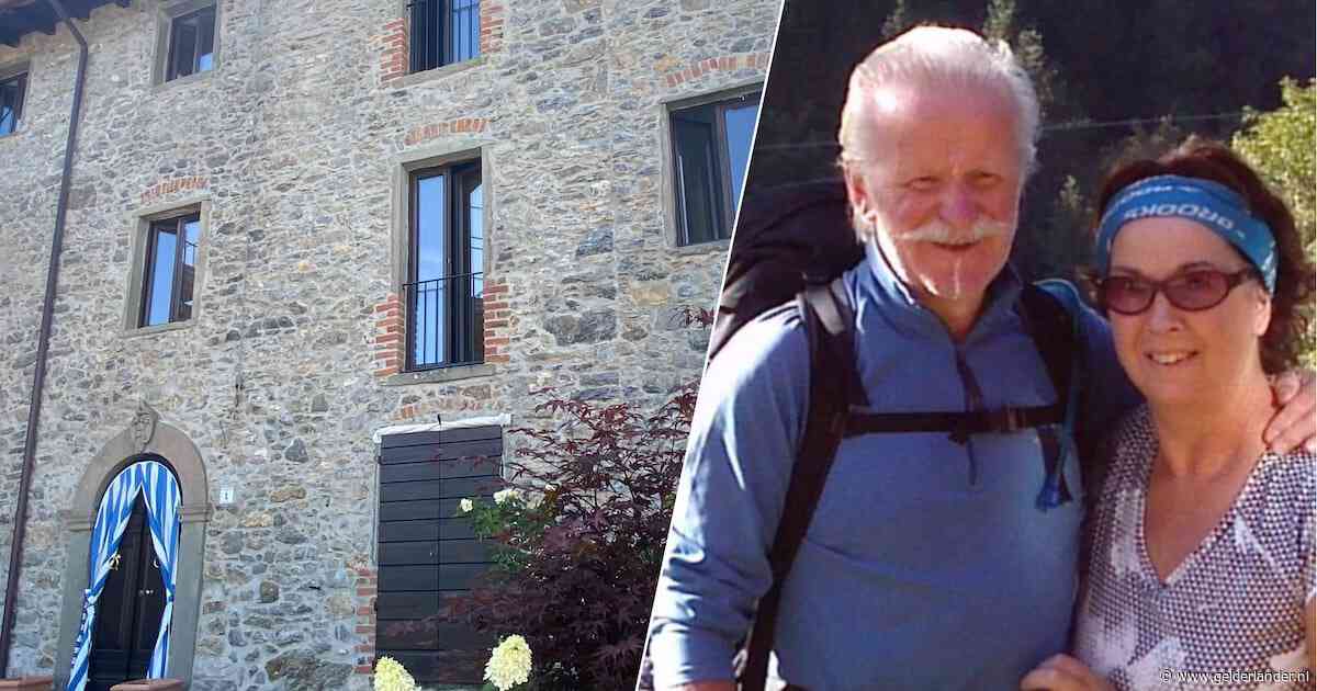 Marina (69) en Riny (77) kochten voor 32.000 een huis in Toscane: ‘Uiteindelijk ging er ruim twee ton in de verbouwing’