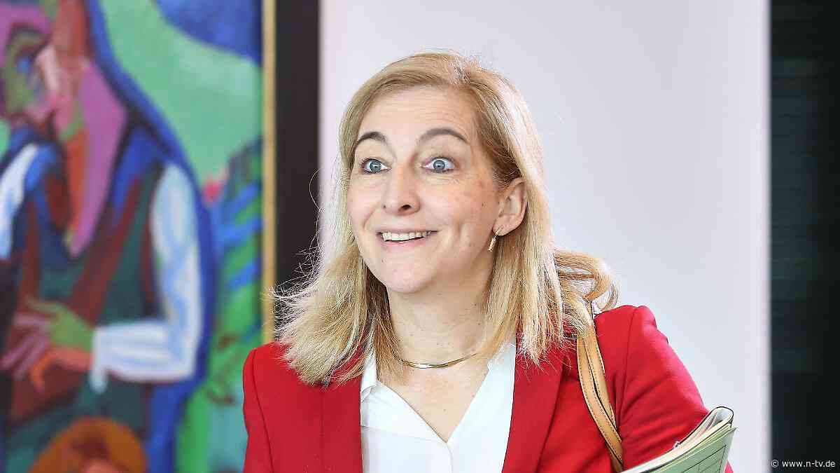 Attest-Debatte geht weiter: Warken will auch Online-Krankschreibungen abschaffen