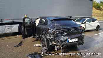 A8-Unfallserie bei Regen führt zu mehreren Verletzten und großem Schaden