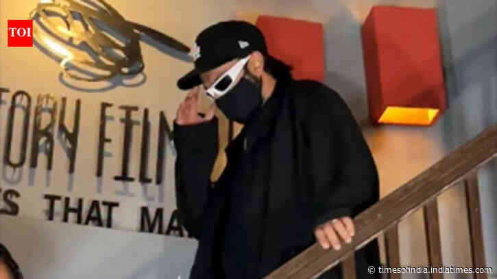 Ranveer Singh hides his new look during visit to Hansal Mehta's office