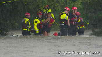 Texas flooding prompts hundreds of rescues