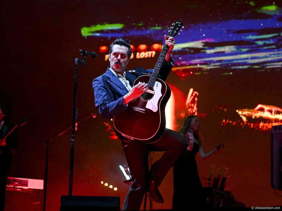 Lord Huron was the dark horse on the Bluesfest lineup. Here's what happened.