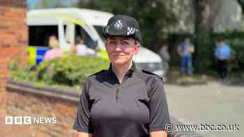Police joggers highlight 'dark' behaviour