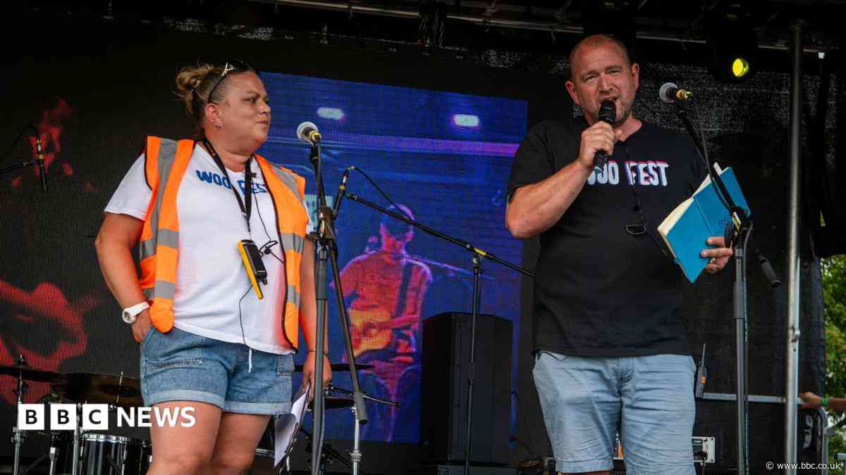Siblings' festival raises over £250k for hospice