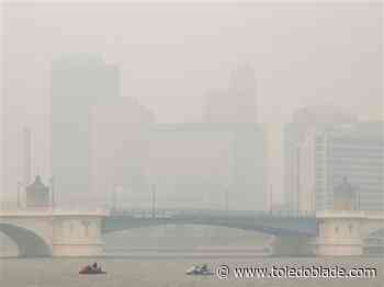 Second day of hazardous smoke impacts activities in Toledo area