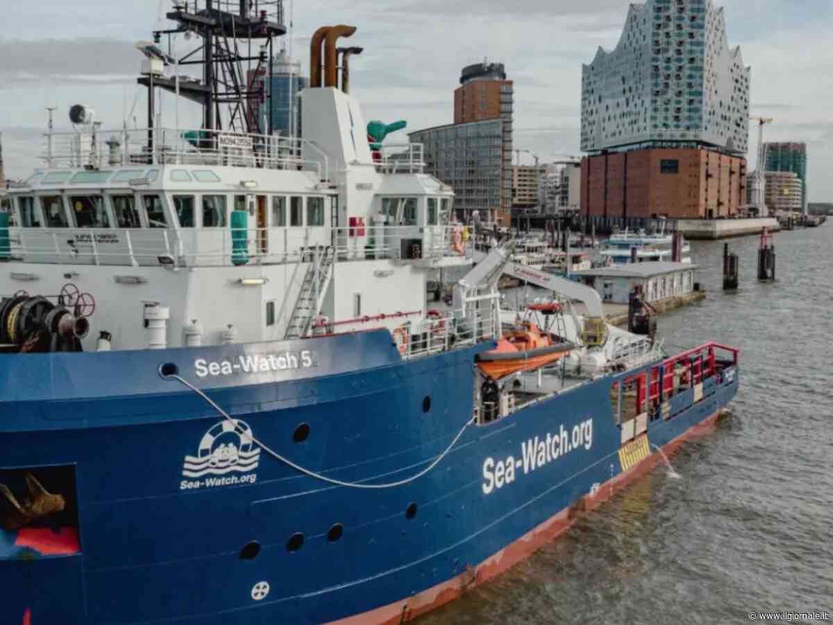“Strategia internazionale contro le Ong”. Scatta il soccorso rosso pro migranti per la Sea Watch