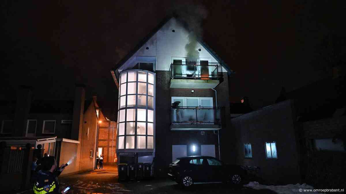 Hans (76) zag zijn leven niet meer zitten en stak zijn appartement in brand
