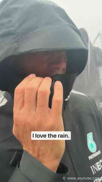 Someone get this man an umbrella ☔️