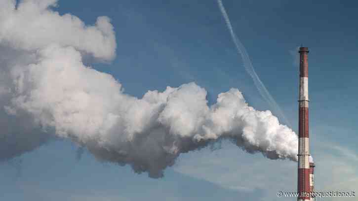 Von der Leyen riscrive il cuore del Green Deal all’insegna della “competitività”. Gli ambientalisti: “Con il nuovo Ets più CO₂ per 2 miliardi di tonnellate”