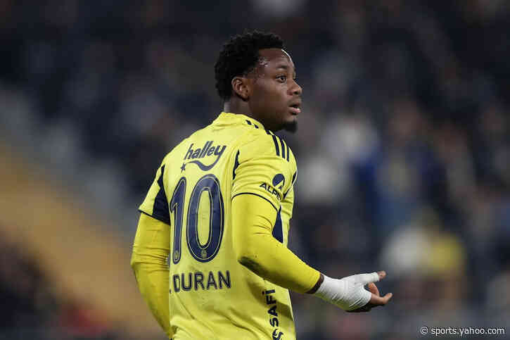 Barcelona-linked South American forward closing in on Benfica move – Romano