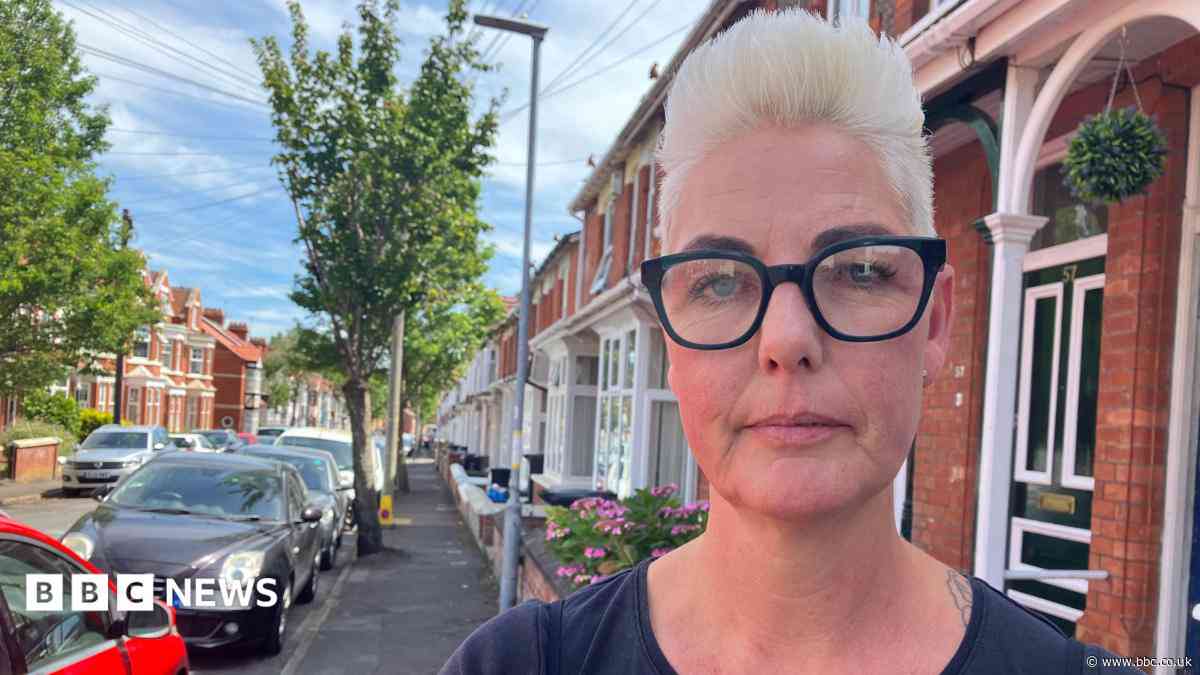 Calls to restrict HMOs as streets 'full of cars'