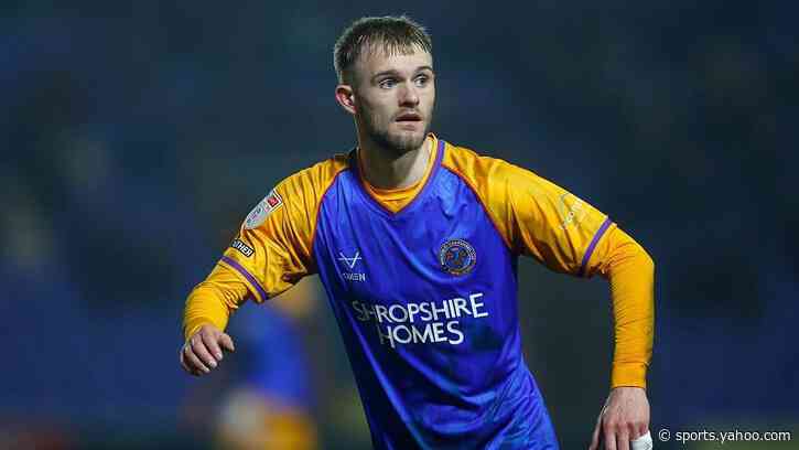 Exeter City sign former Shrews midfielder Perry
