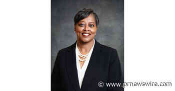 The Inner Circle acknowledges Dr. Evelyn Nettles Hines as a Pinnacle Professional of The Year