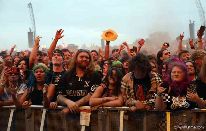 Reading Festival applies for licence to become four-day event with music on the Thursday night too