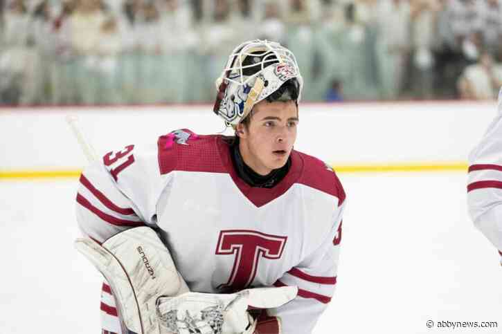 Grandson of NHL legend Ken Dryden signs with B.C. junior hockey team