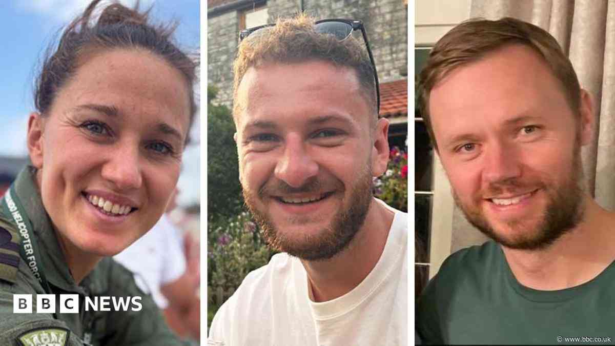 Tributes to Royal Navy crew as inquests opened