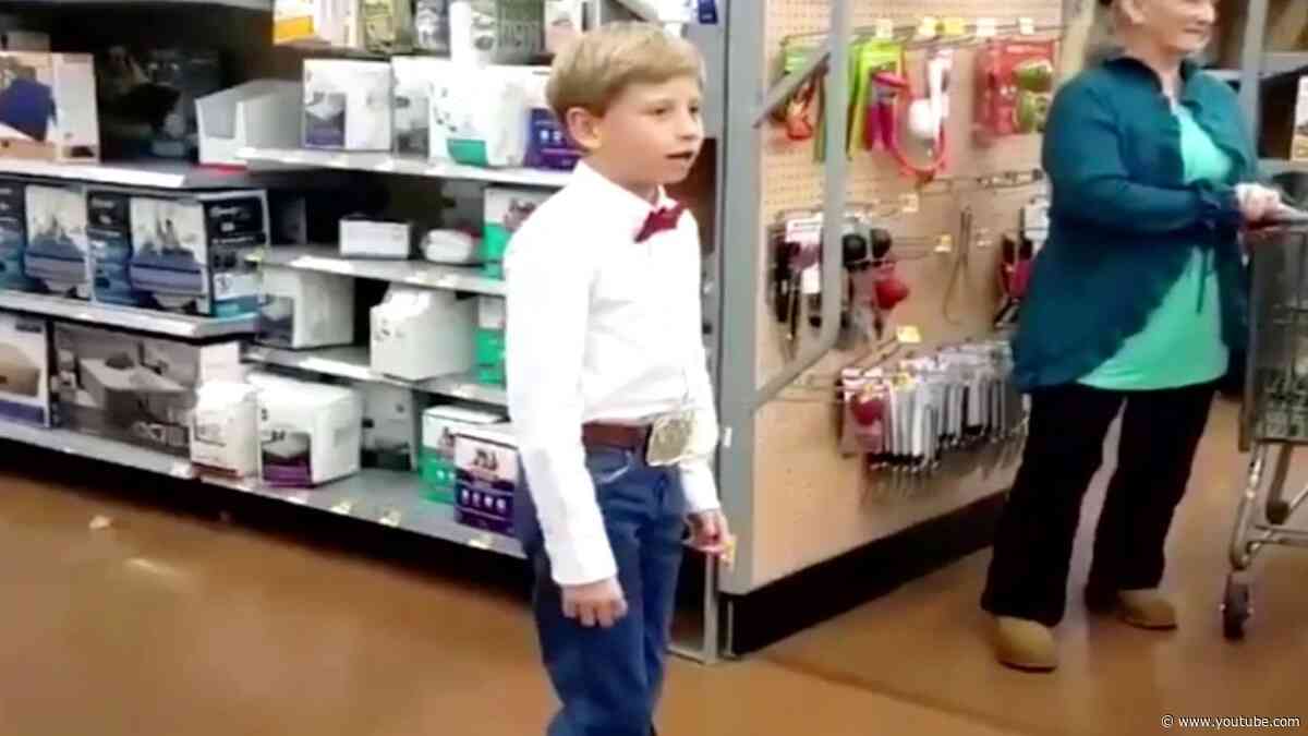 The Moment the Mason Ramsey Became an Internet Star