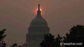 More Canada wildfire smoke headed to Midwest this weekend as air quality suffers in Great Lakes, Northeast