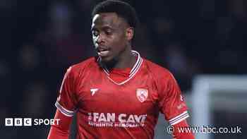 Tutonda signs for Accrington from Rochdale