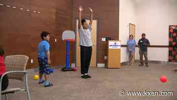 Texas women's hoops visits children's hospital