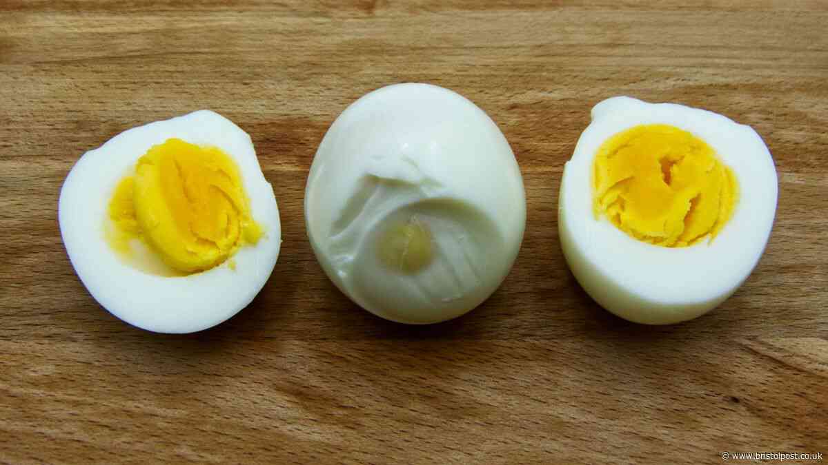 I cooked boiled eggs on the hob and air fryer – one had a jammier yolk
