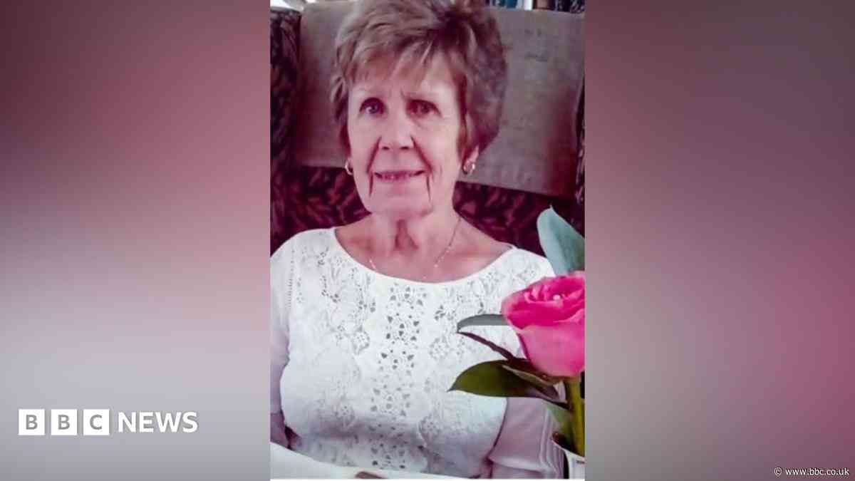 Family pays tribute to woman, 86, fatally hit by car